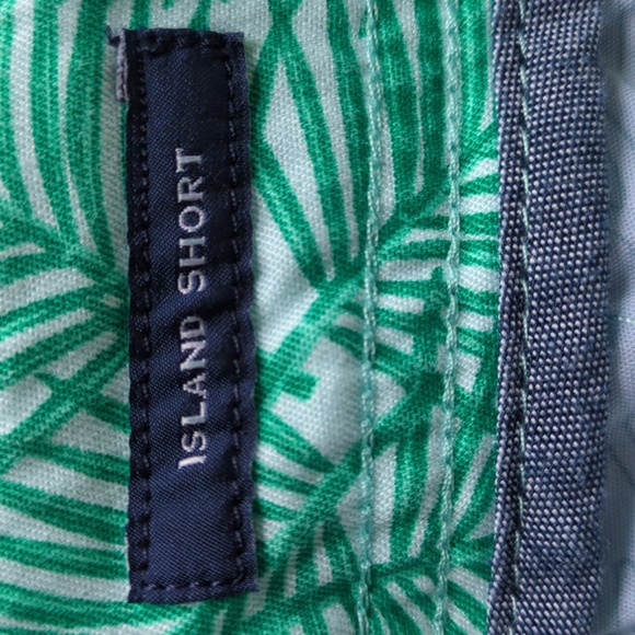 Men's 34 Vineyard Vines Island Short - Picture 4 of 5